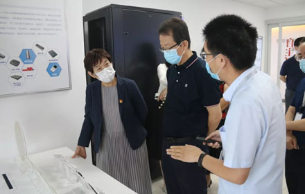 省市发改委高技术处党支部来好博体育开展党建交流活动